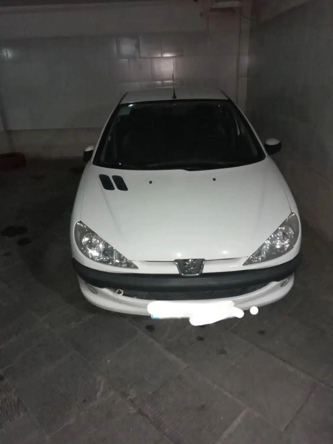 پژو ۲۰۶ صندوق دار v8 - 1396