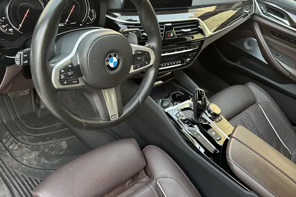 ب ام و سری 5 530i - 2018