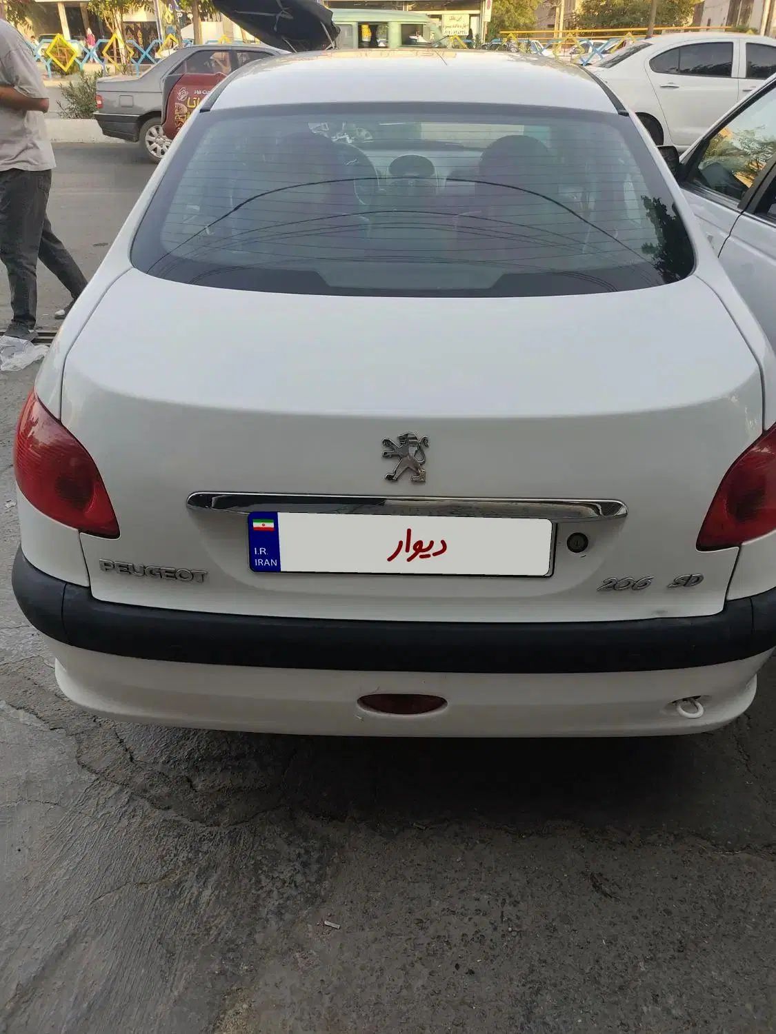 پژو ۲۰۶ صندوق دار v8 - 1395