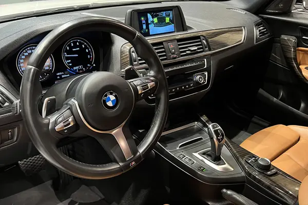 ب ام و سری 1 هاچ بک 125i - 2018