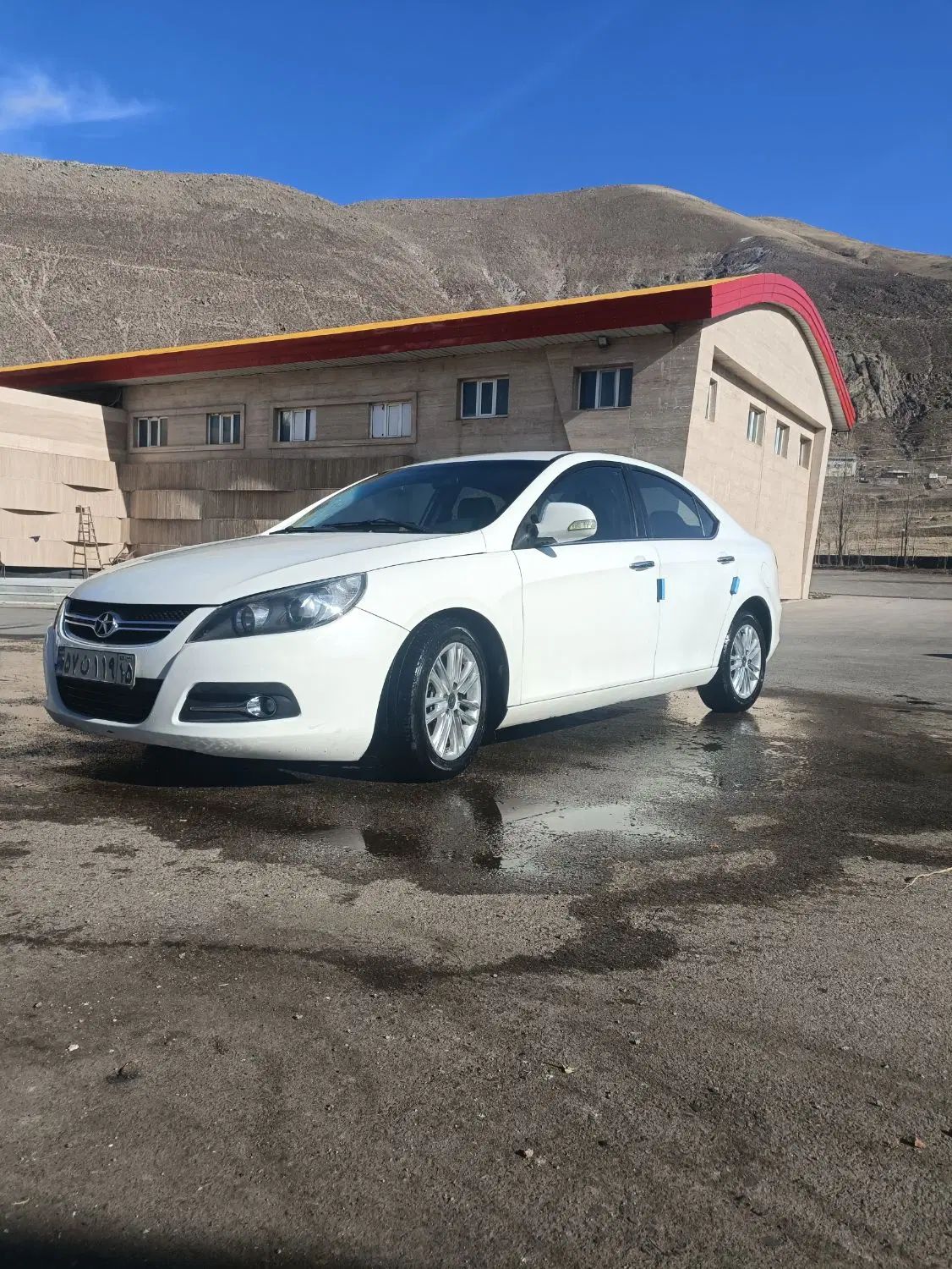 جک J5 اتوماتیک - 1395