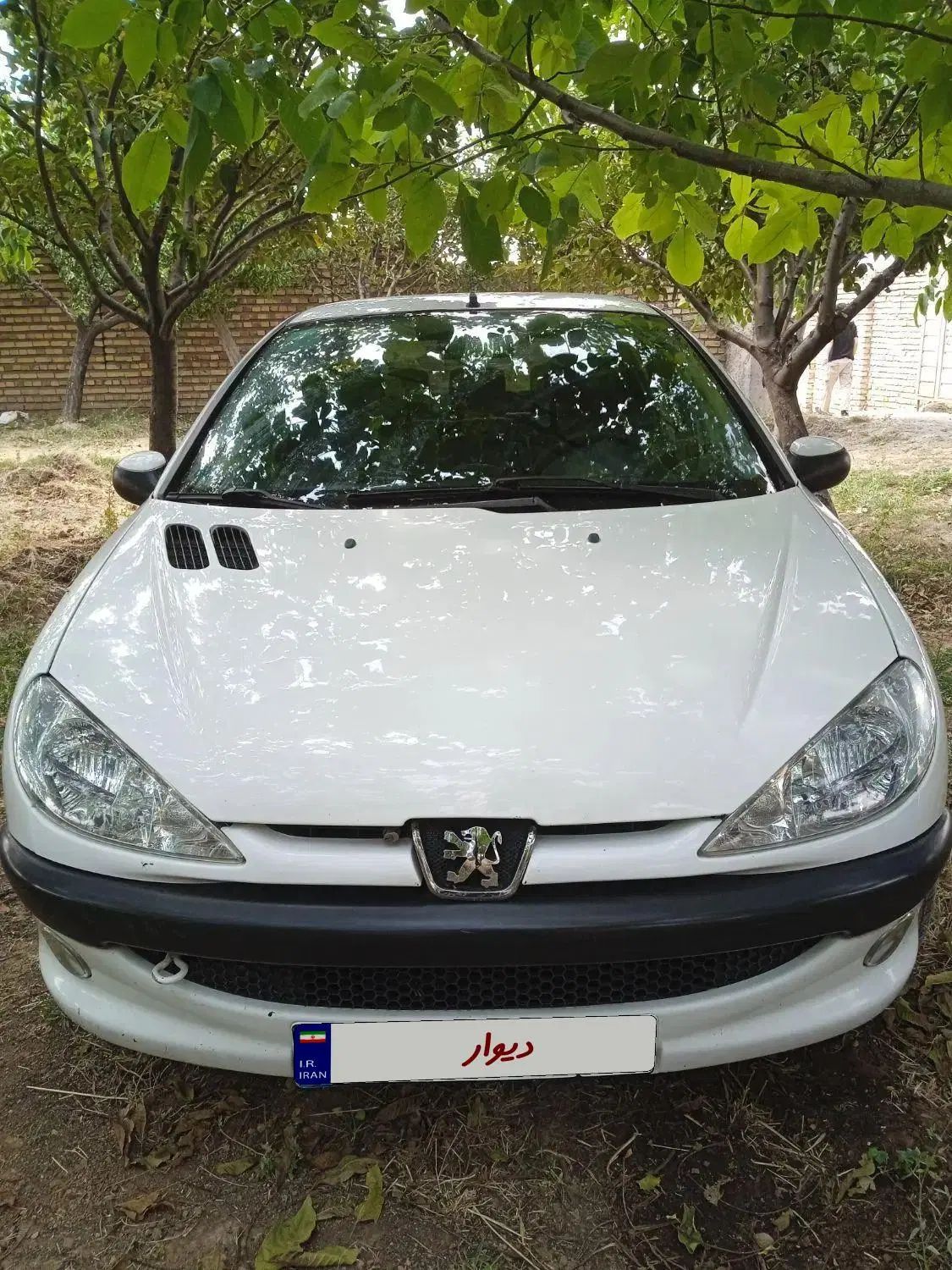 پژو ۲۰۶ صندوق دار v8 - 1399