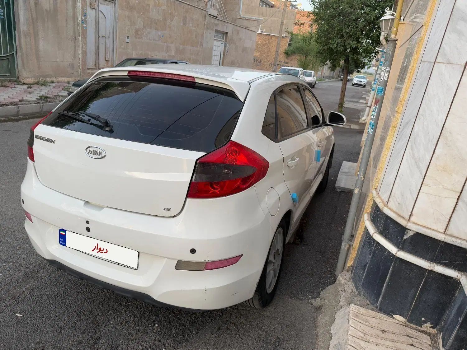 ام وی ام 315 هاچ بک ساده دنده ای - 1391