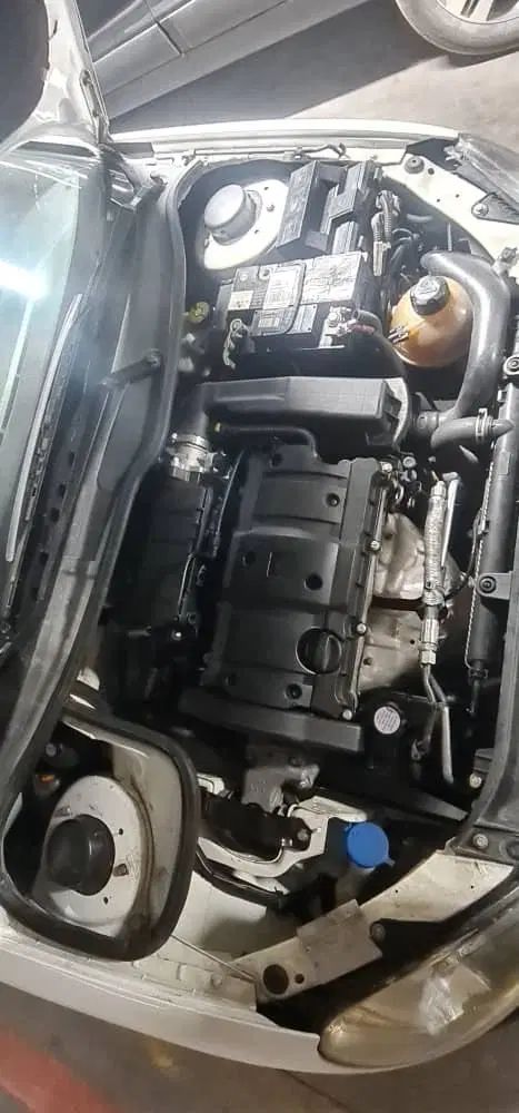 پژو ۲۰۶ صندوق دار v8 - 1394