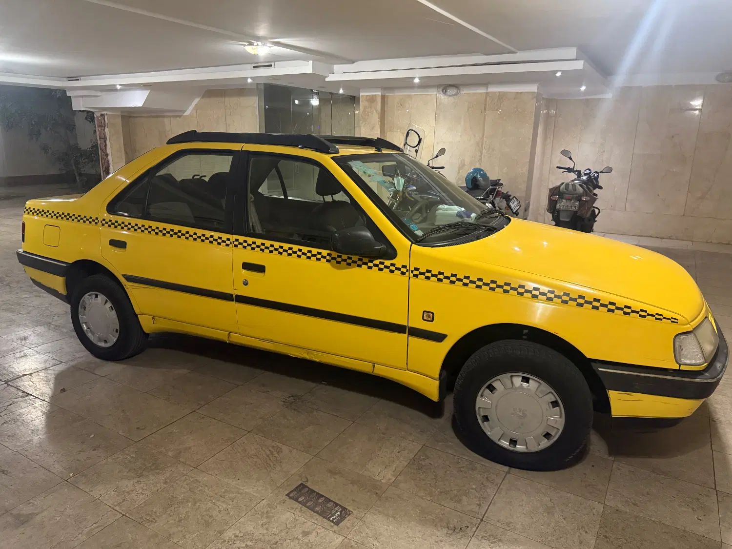پژو 405 GLX - 1400