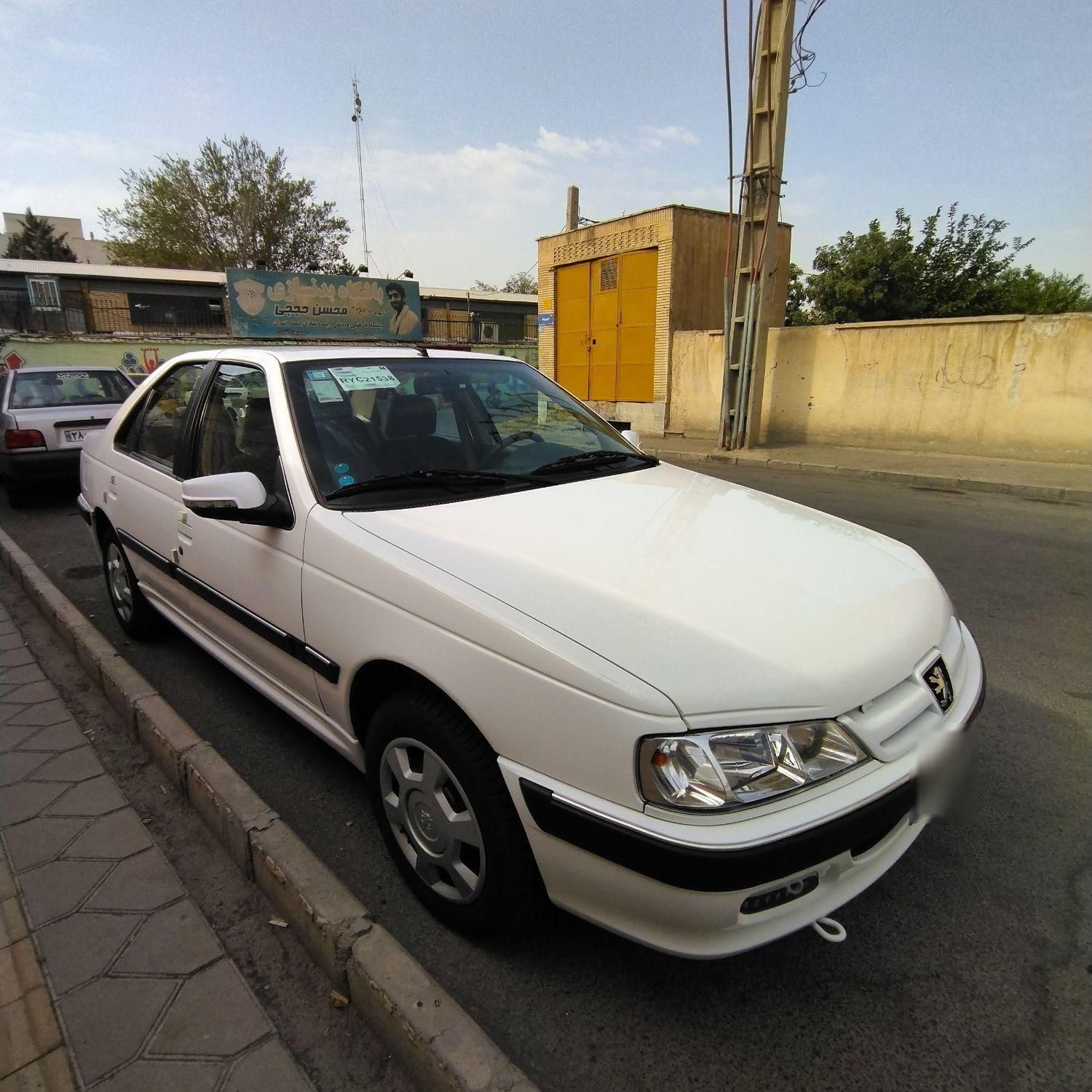 پژو پارس XU7P - 1403