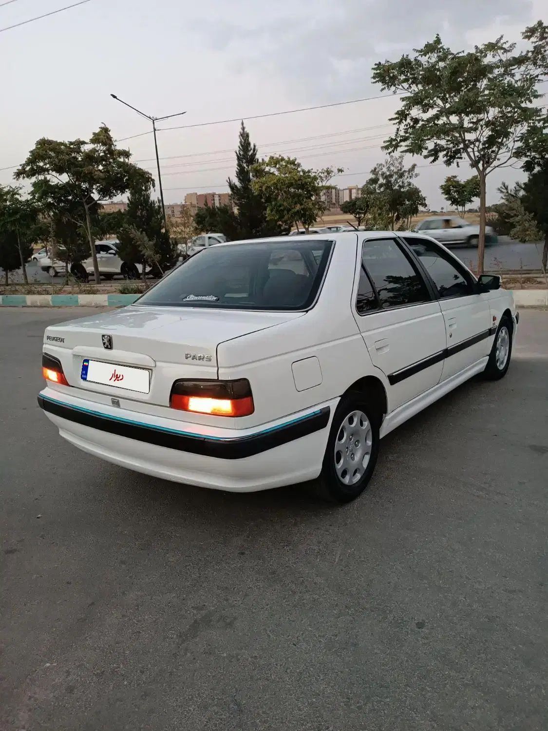 پژو پارس XU7ساده - 1388