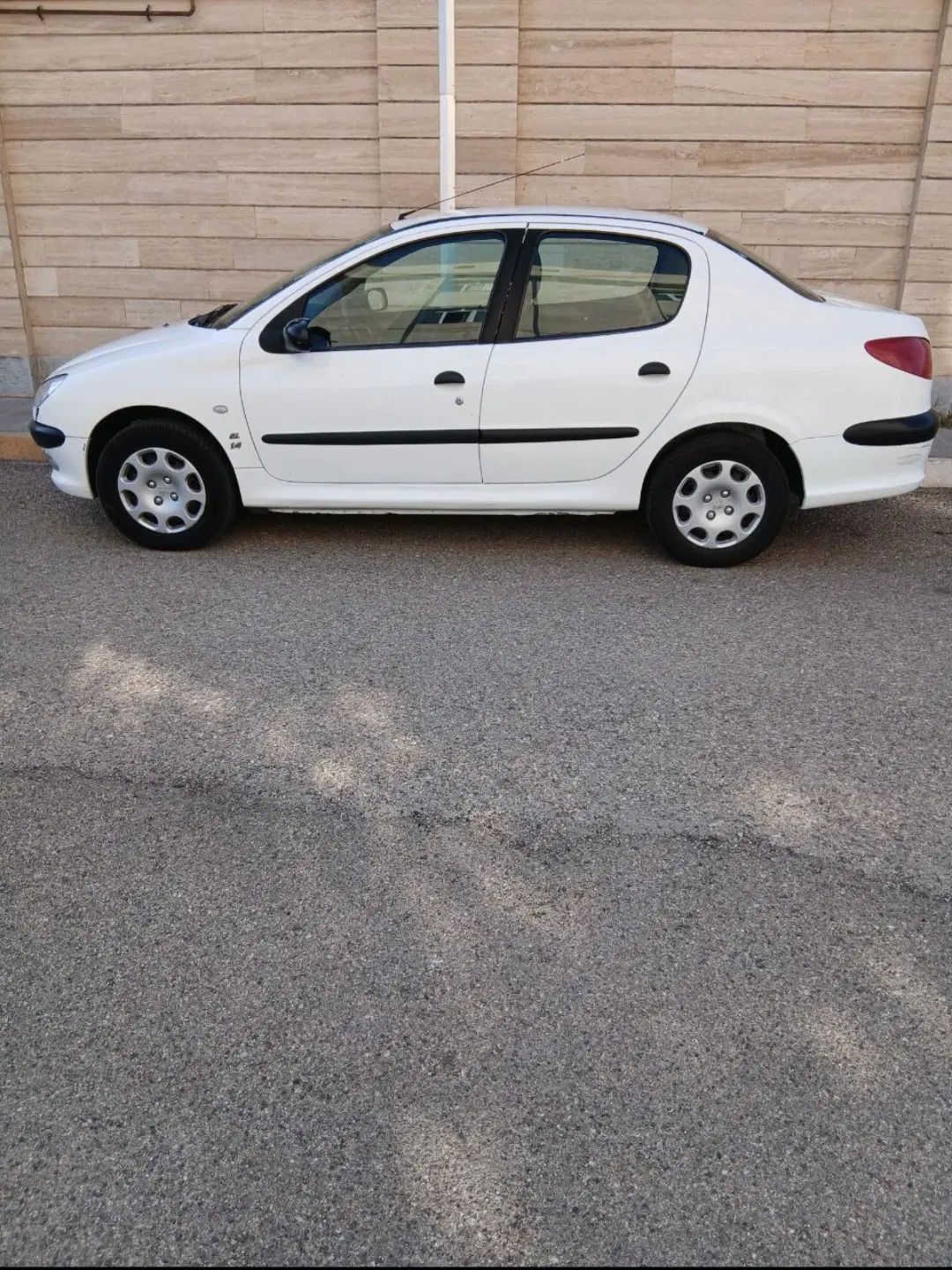 پژو ۲۰۶ صندوق دار v20 - 1390