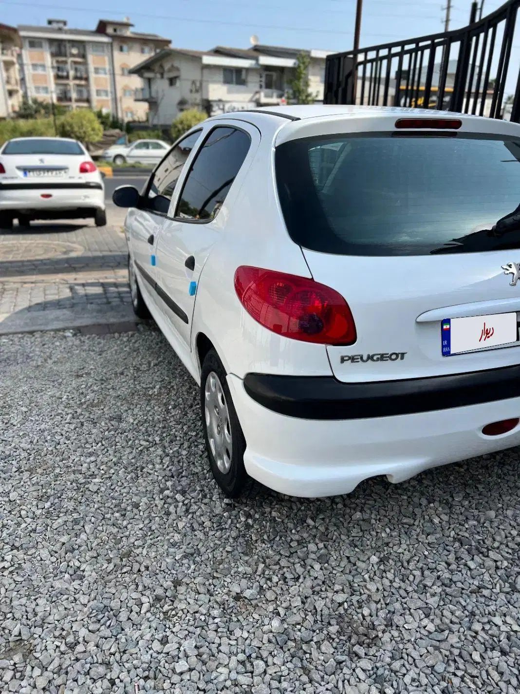 پژو 206 تیپ 2 - 1390