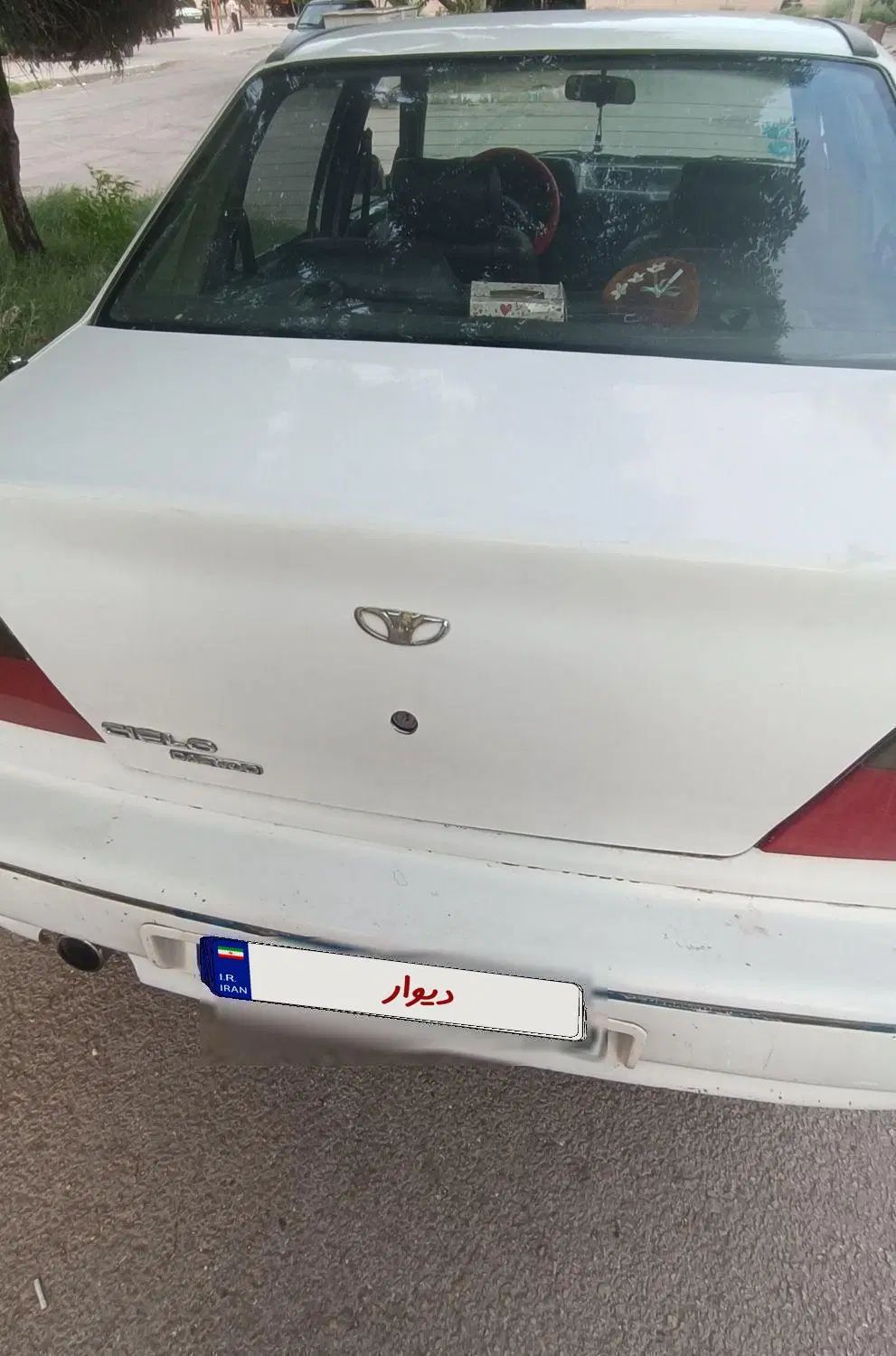 دوو سیلو سدان - 1381