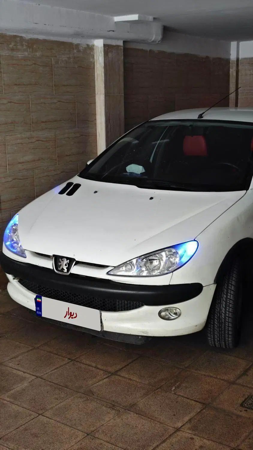 پژو ۲۰۶ صندوق دار v8 - 1394
