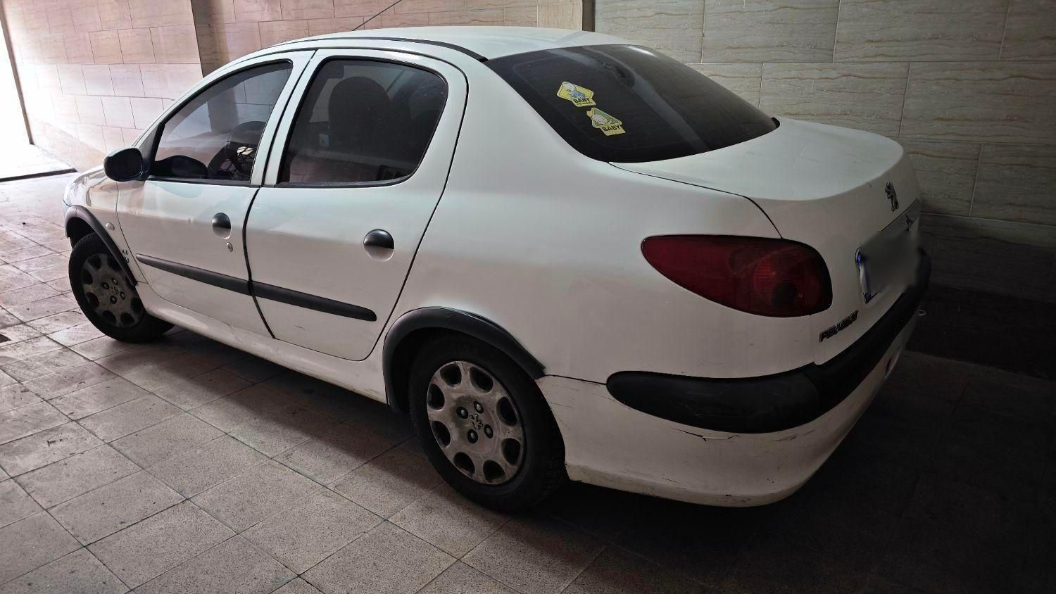 پژو ۲۰۶ صندوق دار v8 - 1394