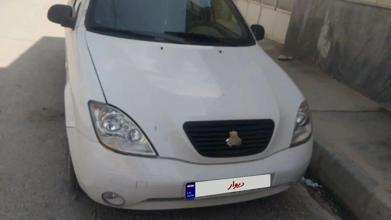 تیبا صندوق دار LX - 1390