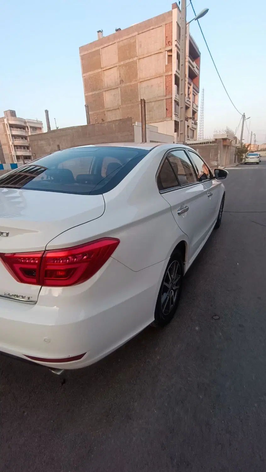لیفان 820 اتوماتیک - 1396