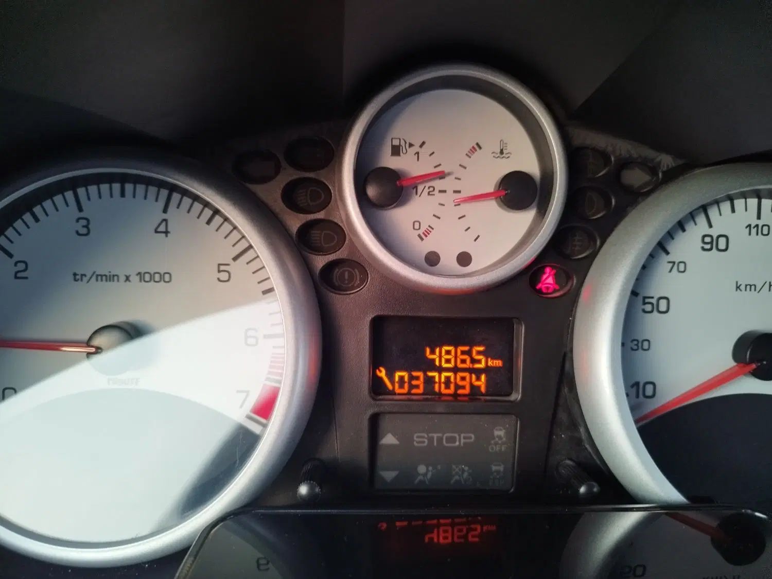 پژو 207 دنده‌ای TU3 - 1402