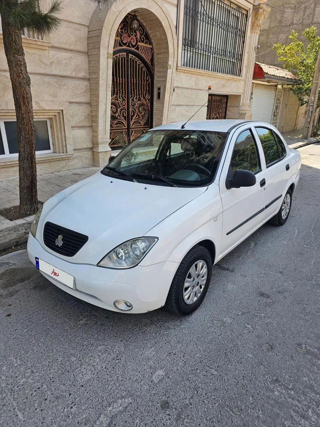 تیبا صندوق دار SX - 1400