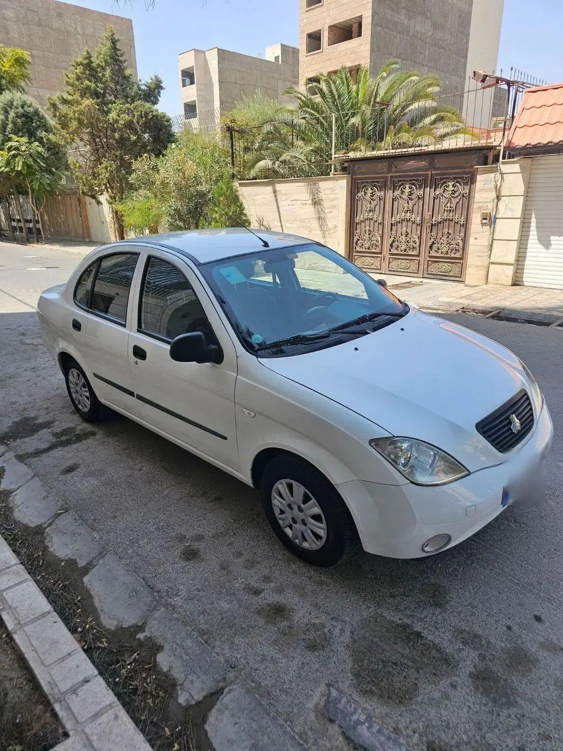 تیبا صندوق دار SX - 1400