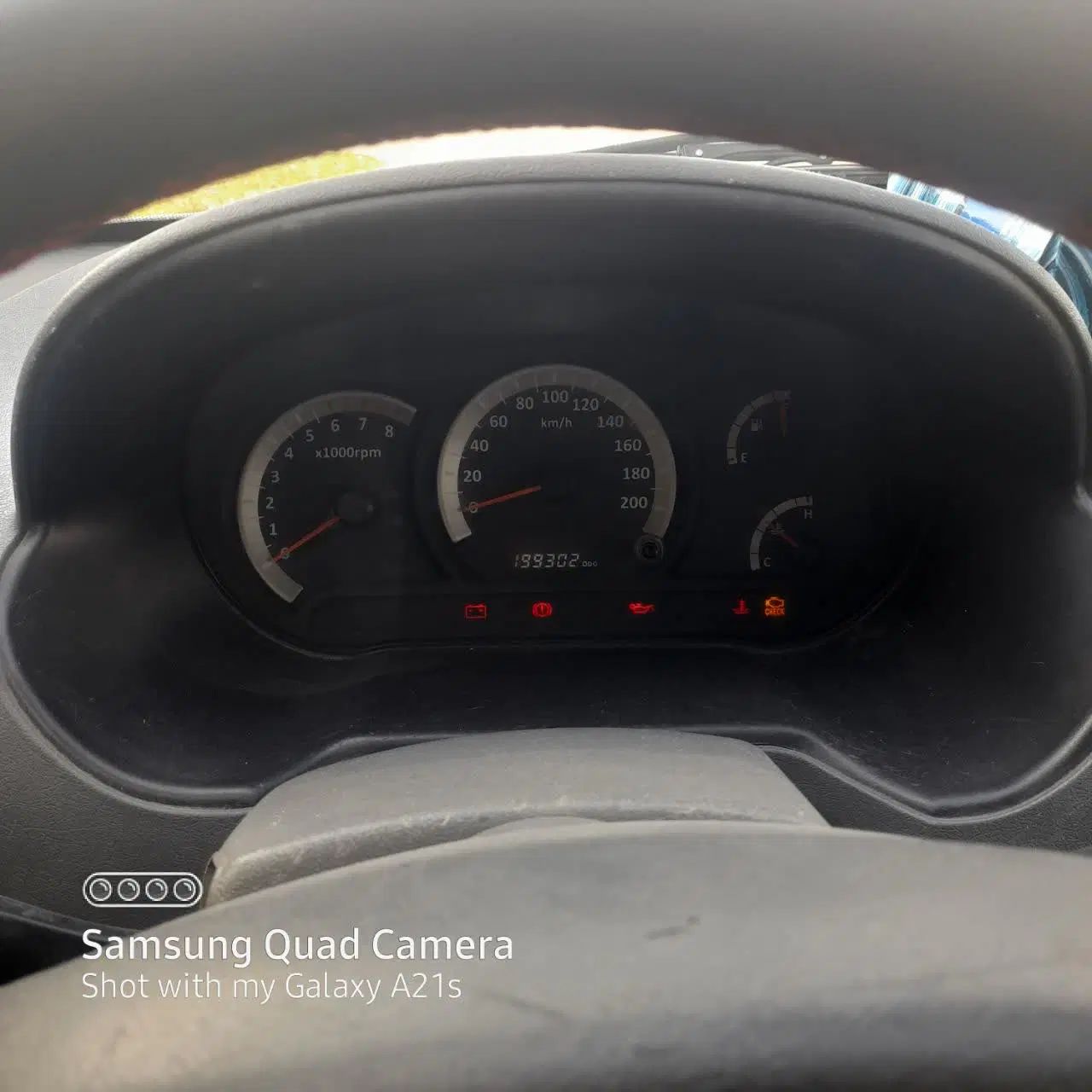 تیبا صندوق دار EX - 1395
