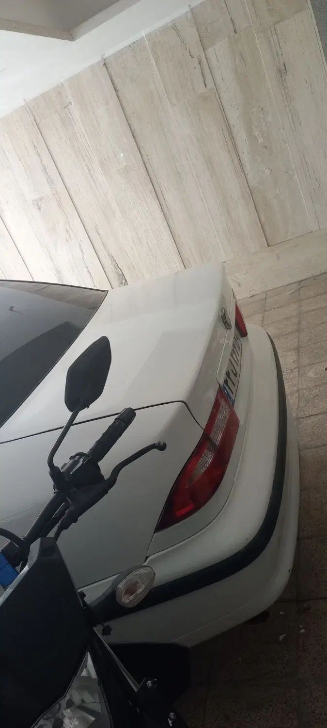 سمند LX XU7 - 1395
