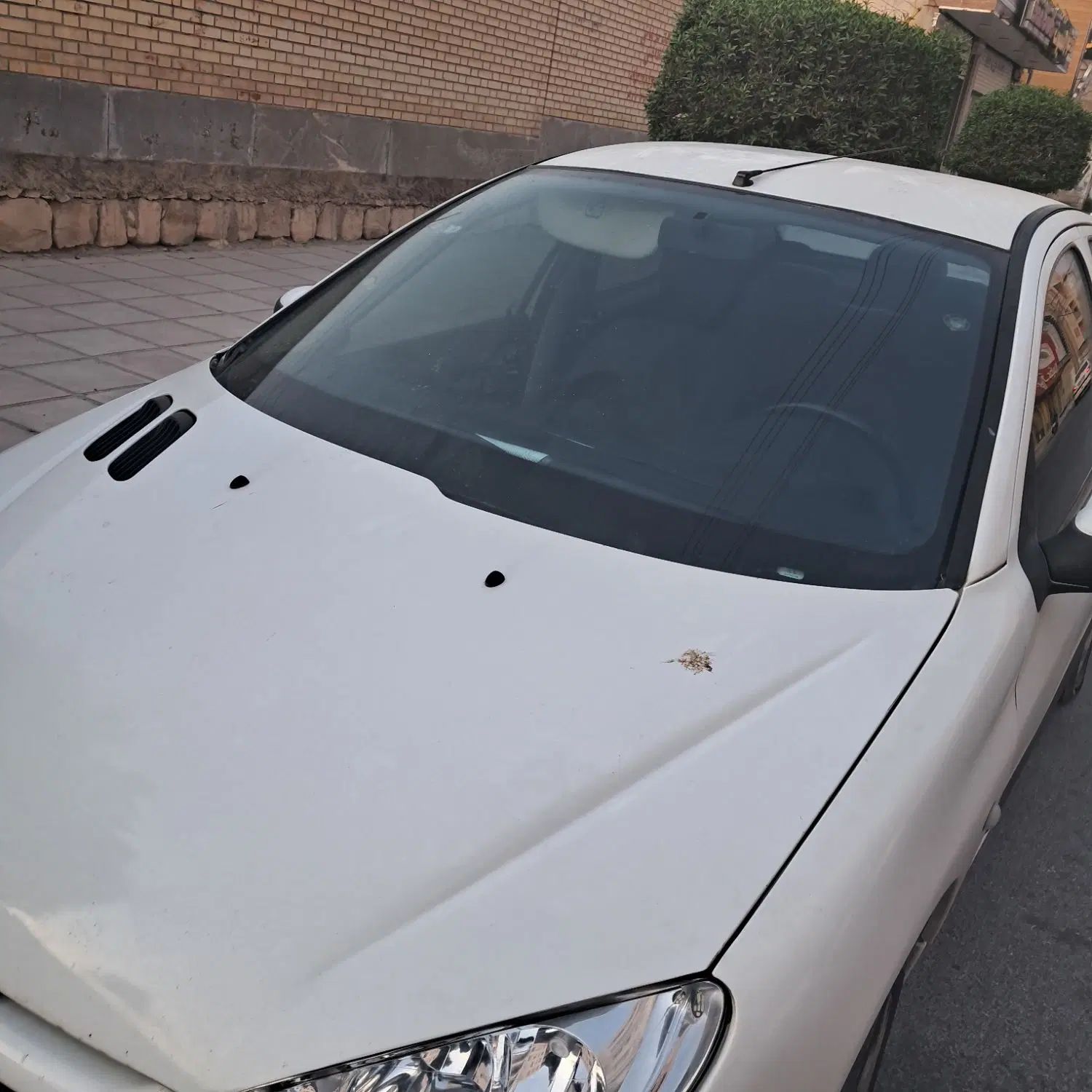 پژو ۲۰۶ صندوق دار v8 - 1395
