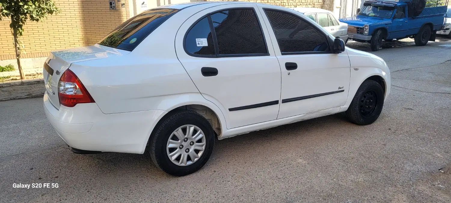 تیبا صندوق دار SX - 1399