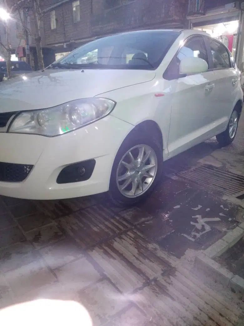 ام وی ام 315 هاچ بک ساده دنده ای - 1391