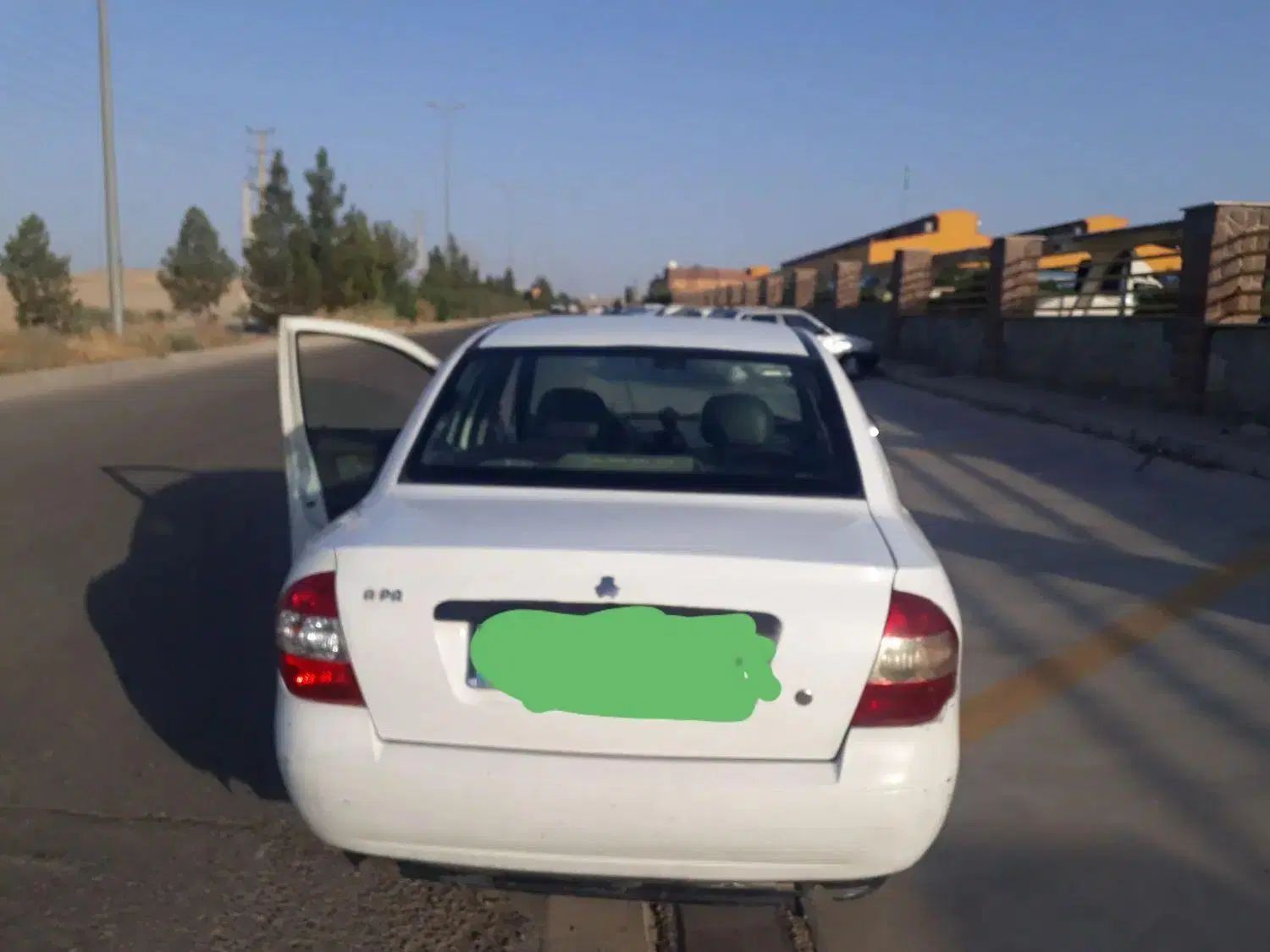 تیبا صندوق دار SL - 1392