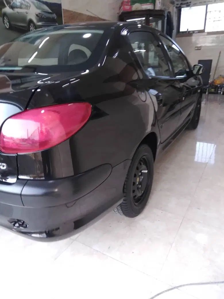 پژو ۲۰۶ صندوق دار v8 - 1397