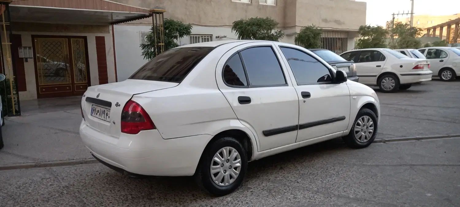 تیبا صندوق دار SX - 1393