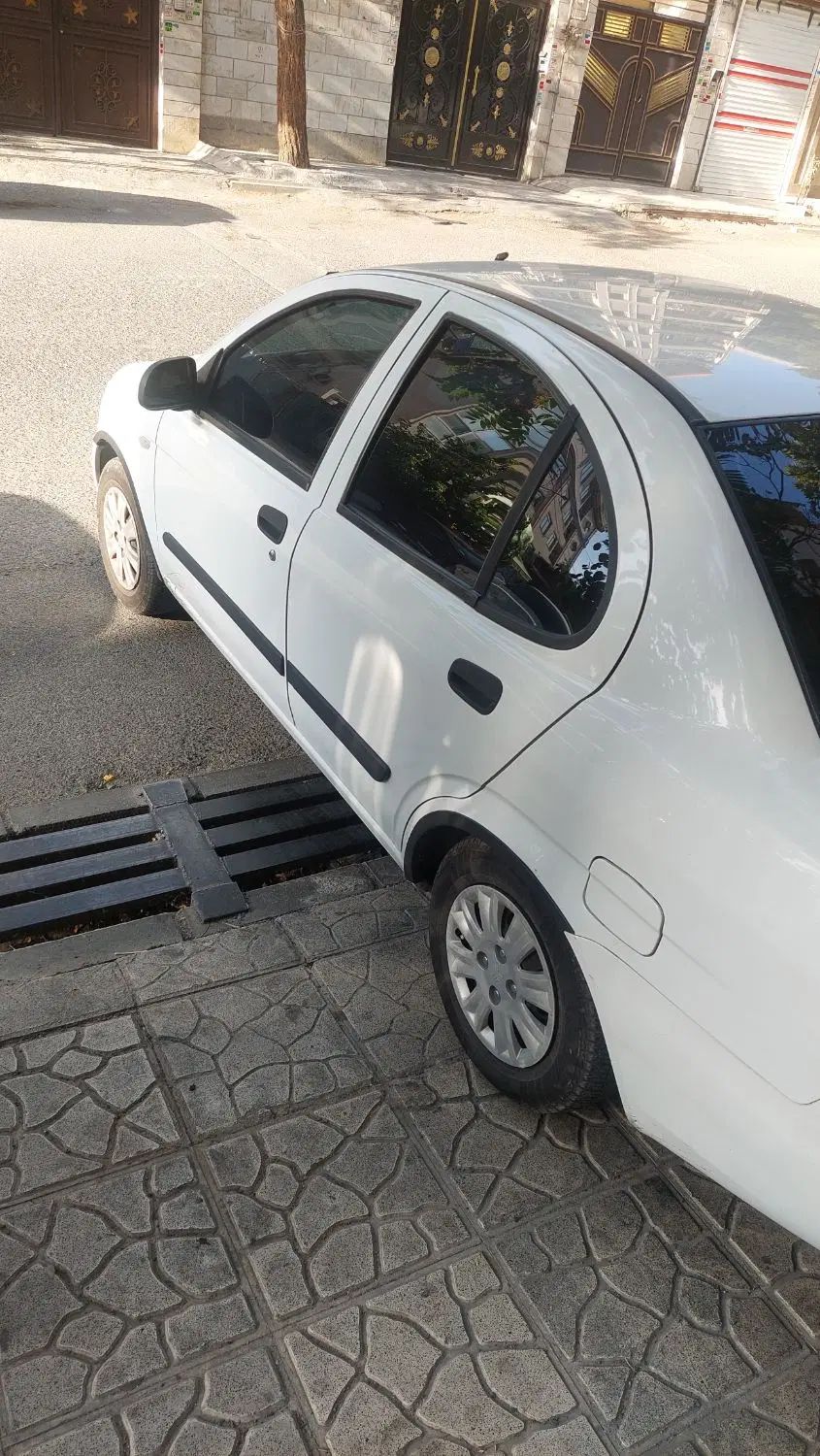 تیبا صندوق دار SX - 1393