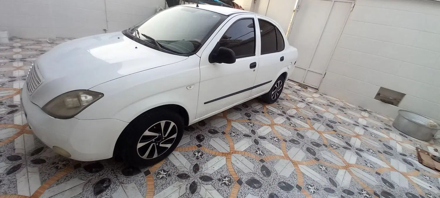 تیبا صندوق دار SX - 1396