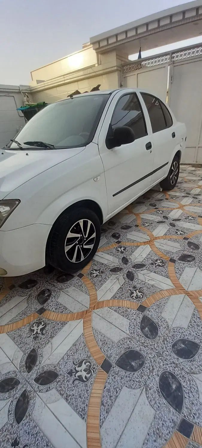 تیبا صندوق دار SX - 1396