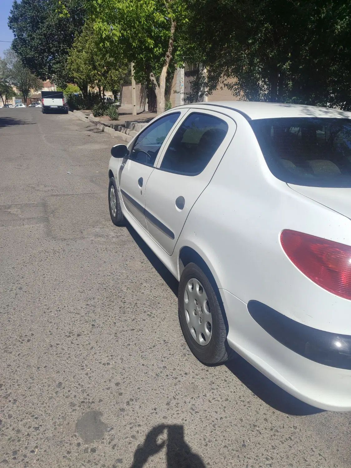 پژو ۲۰۶ صندوق دار v8 - 1398