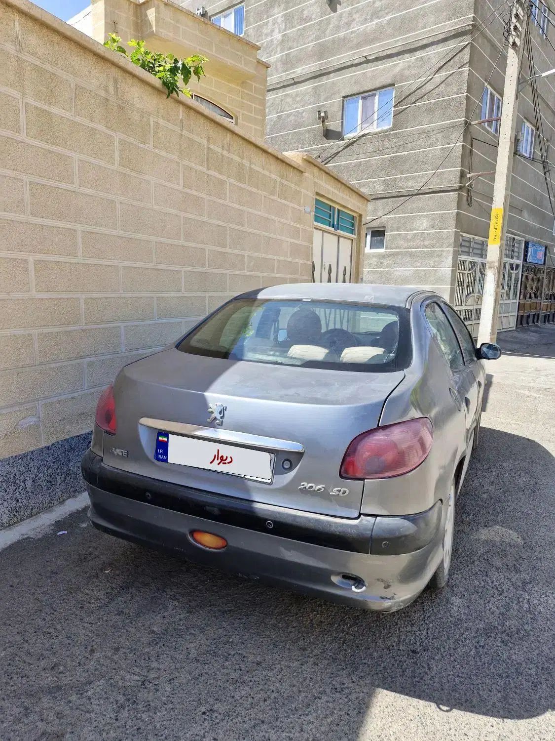 پژو ۲۰۶ صندوق دار v8 - 1391