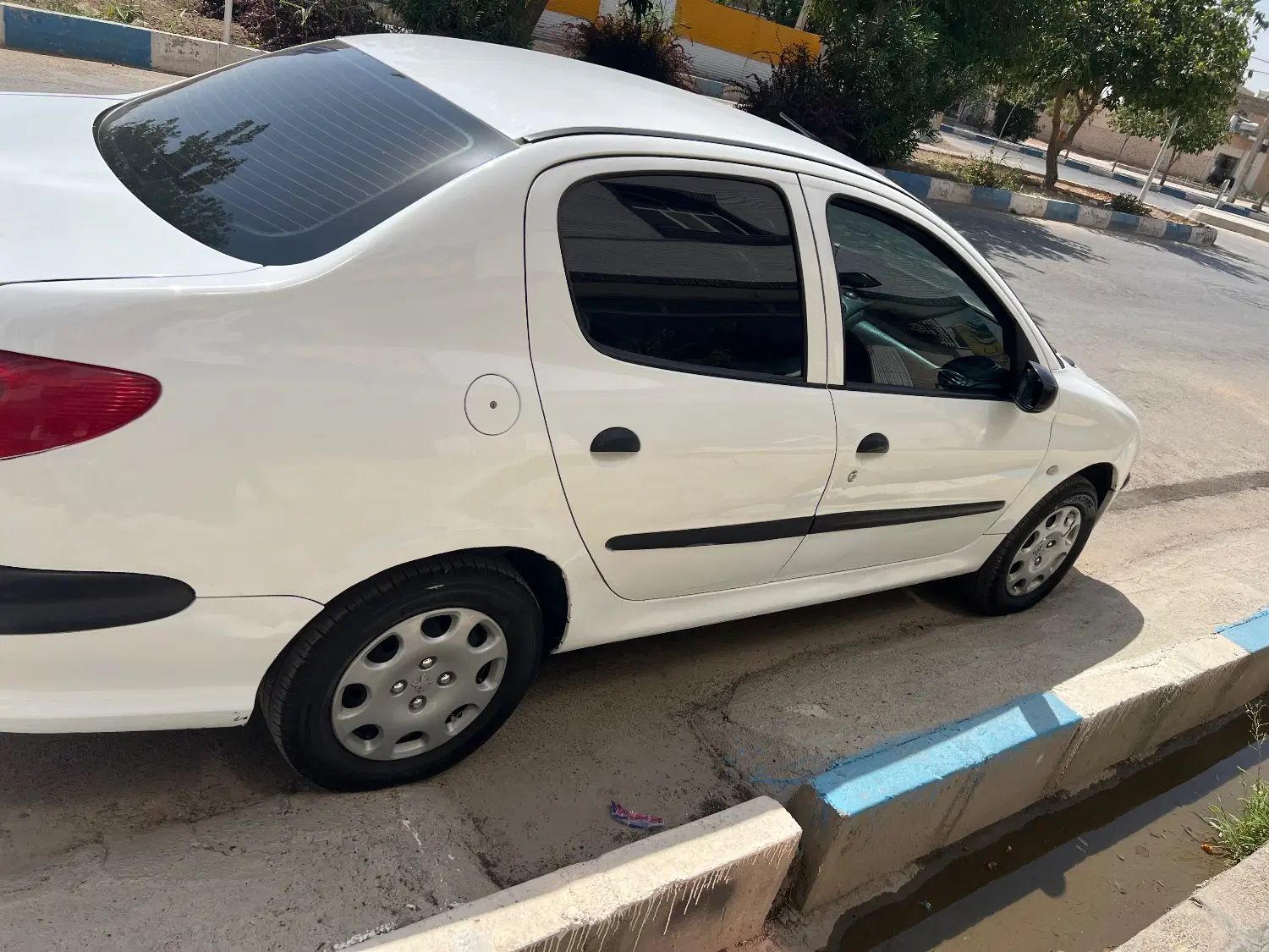 پژو ۲۰۶ صندوق دار v20 - 1390