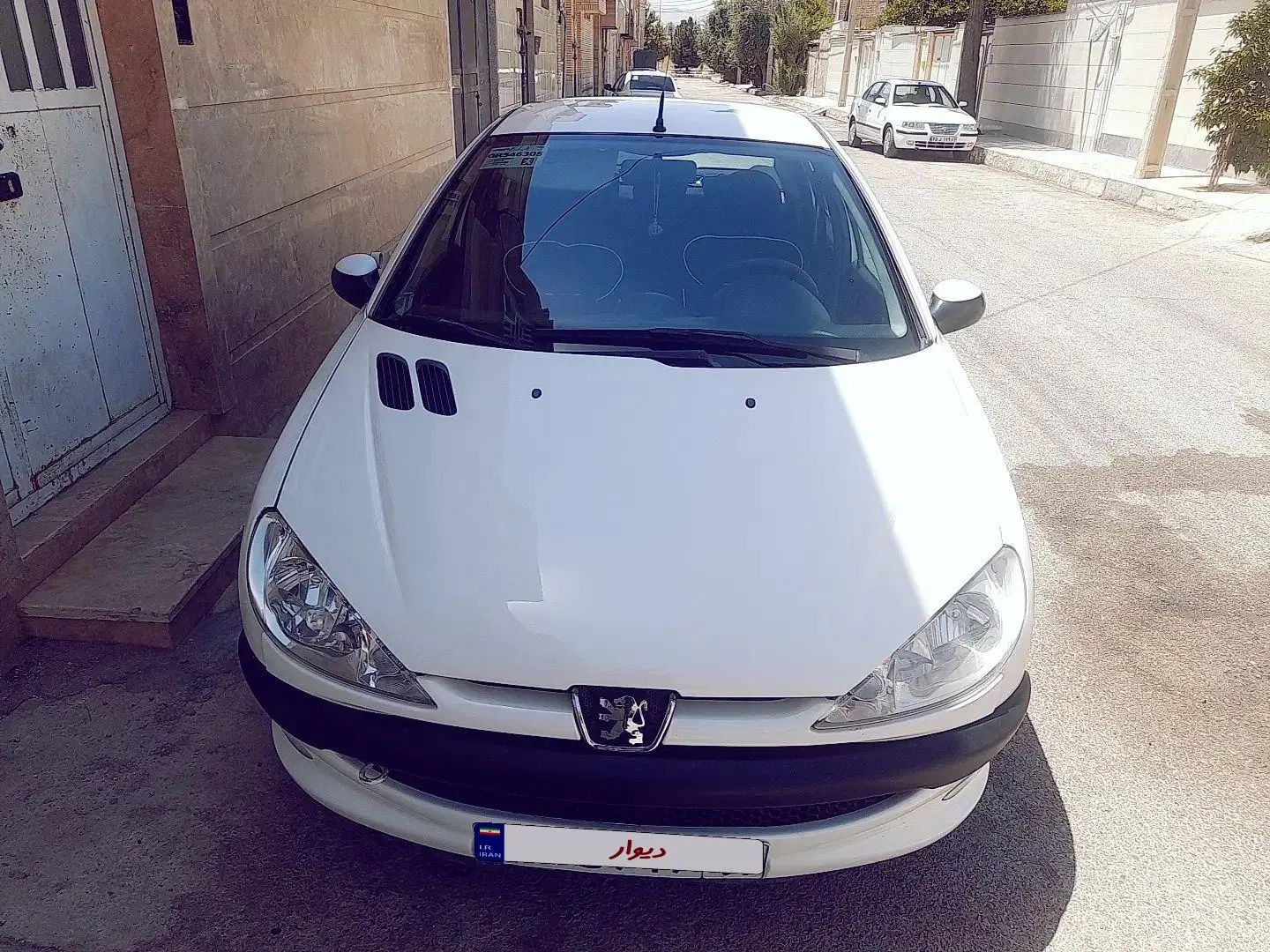 پژو ۲۰۶ صندوق دار v6 - 1389