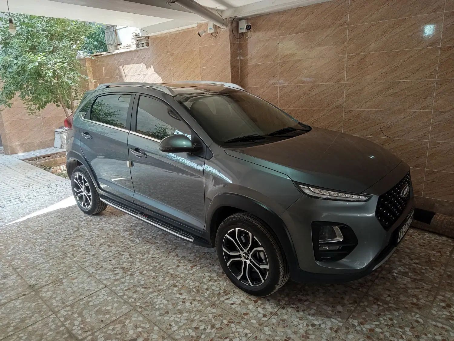 ام وی ام X22 پرو دنده‌ای - 1402