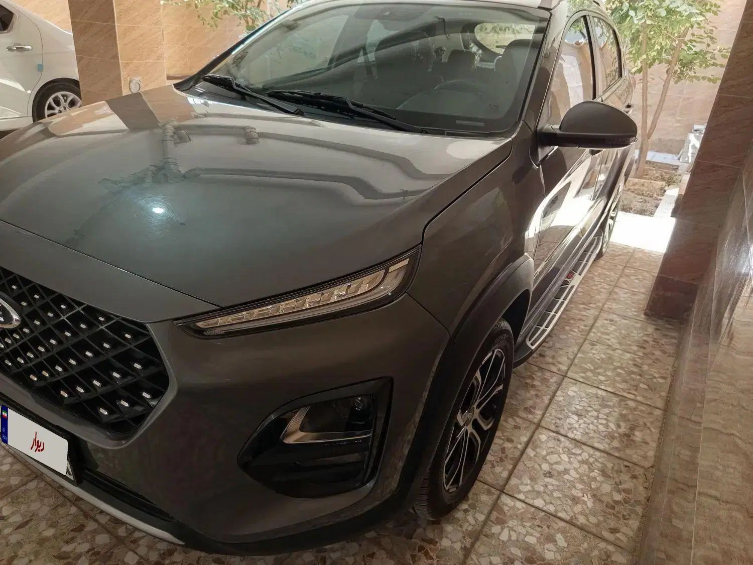 ام وی ام X22 پرو دنده‌ای - 1402
