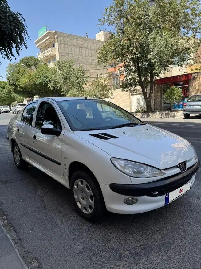 پژو ۲۰۶ صندوق دار v1 - 1390