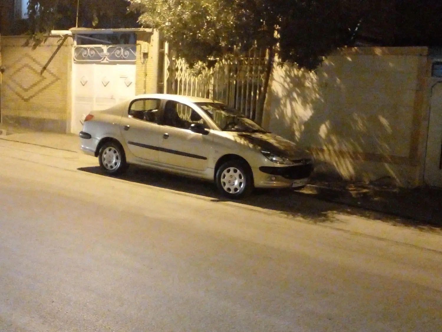 پژو ۲۰۶ صندوق دار v2 - 1388