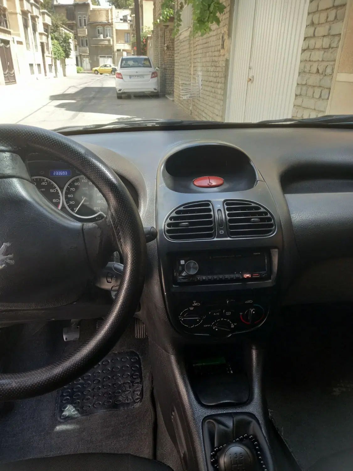 پژو ۲۰۶ صندوق دار v20 - 1387