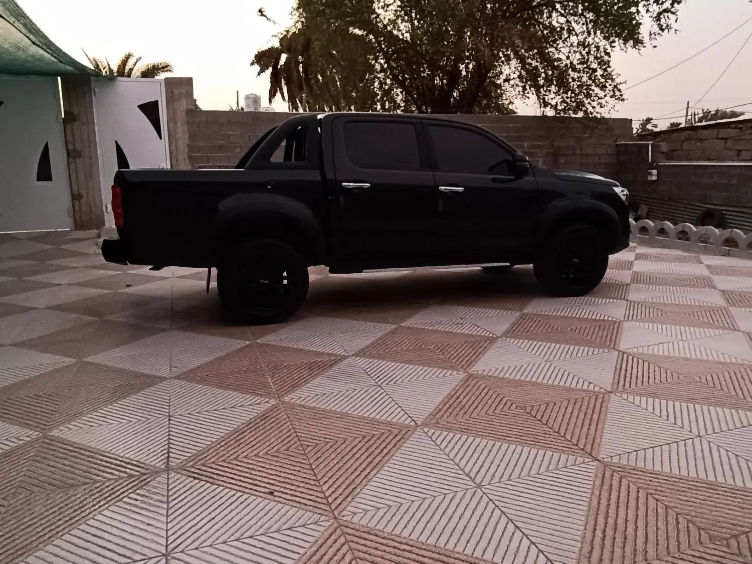 خودرو کی ام سی، T8 آگهی ann_20207052