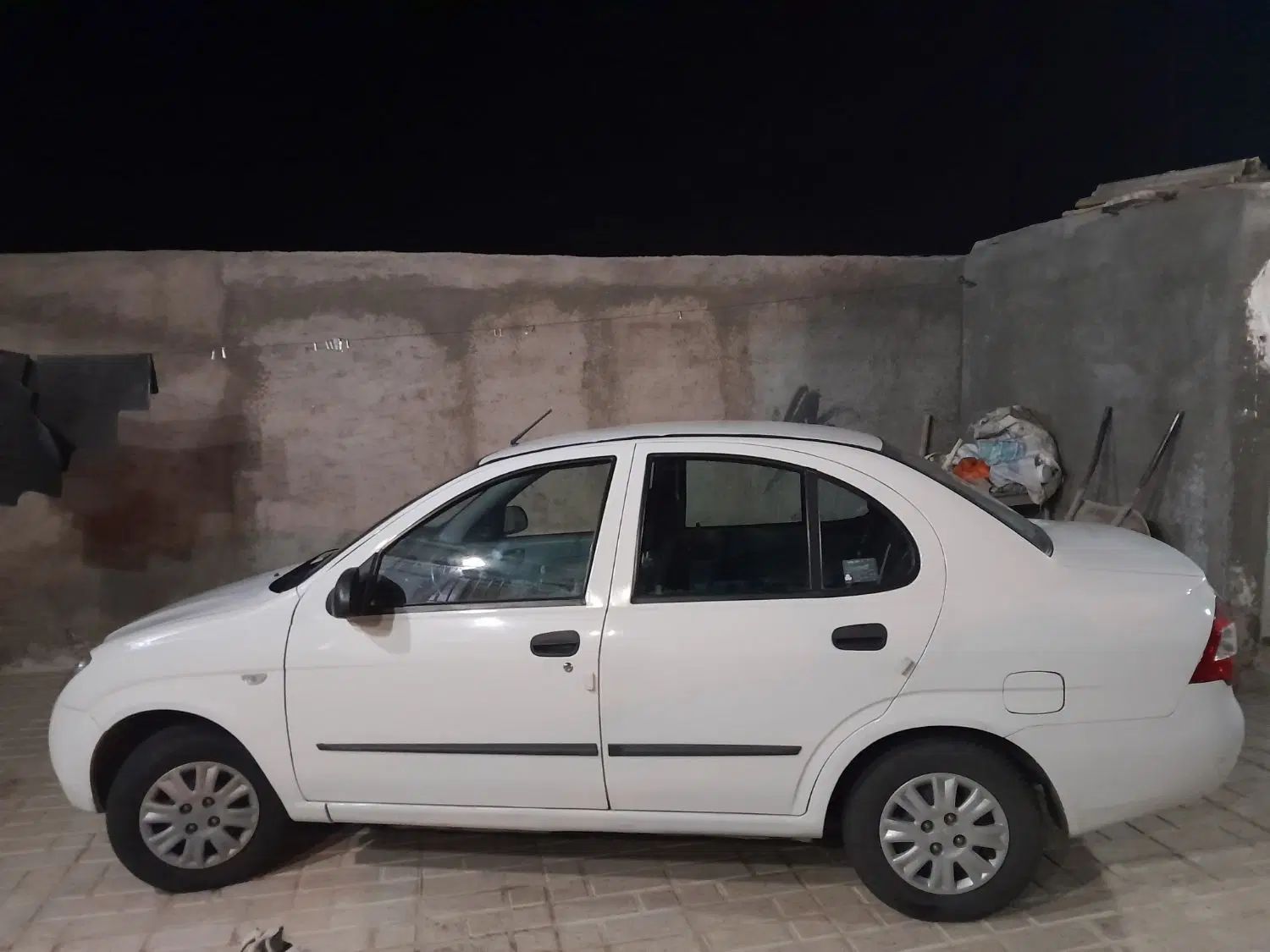 تیبا صندوق دار SX - 1400
