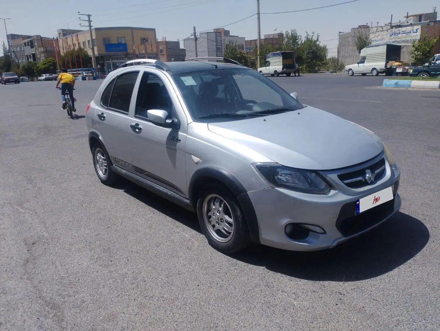 کوییک R دنده‌ای - 1399
