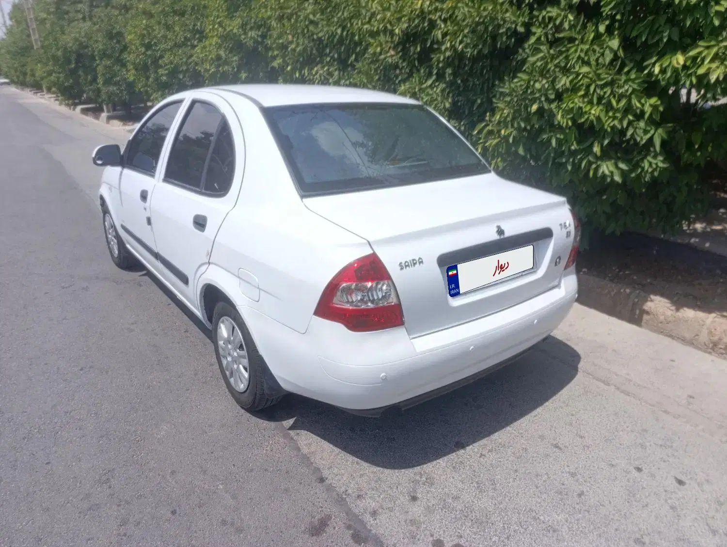 تیبا صندوق دار SX - 1392