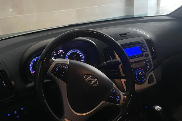 هیوندای i30 فول وارداتی - 2012