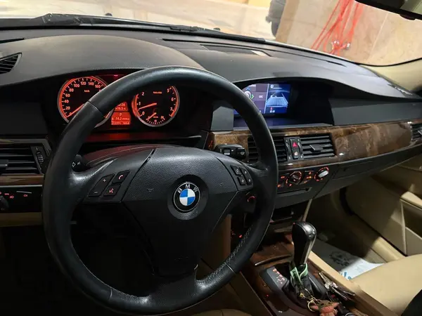 ب ام و سری 5 530i - 2007
