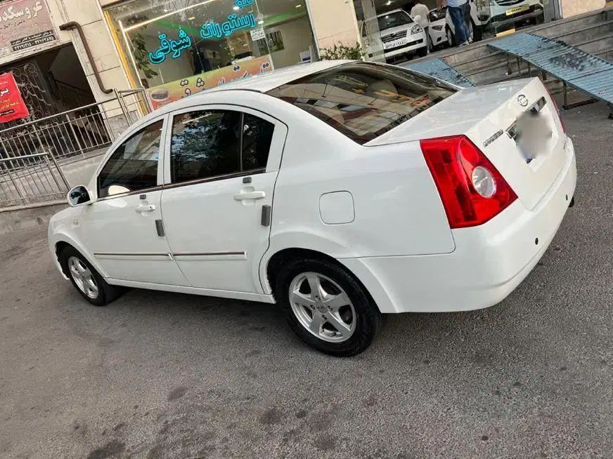 ام وی ام 530 دنده ای - 1391