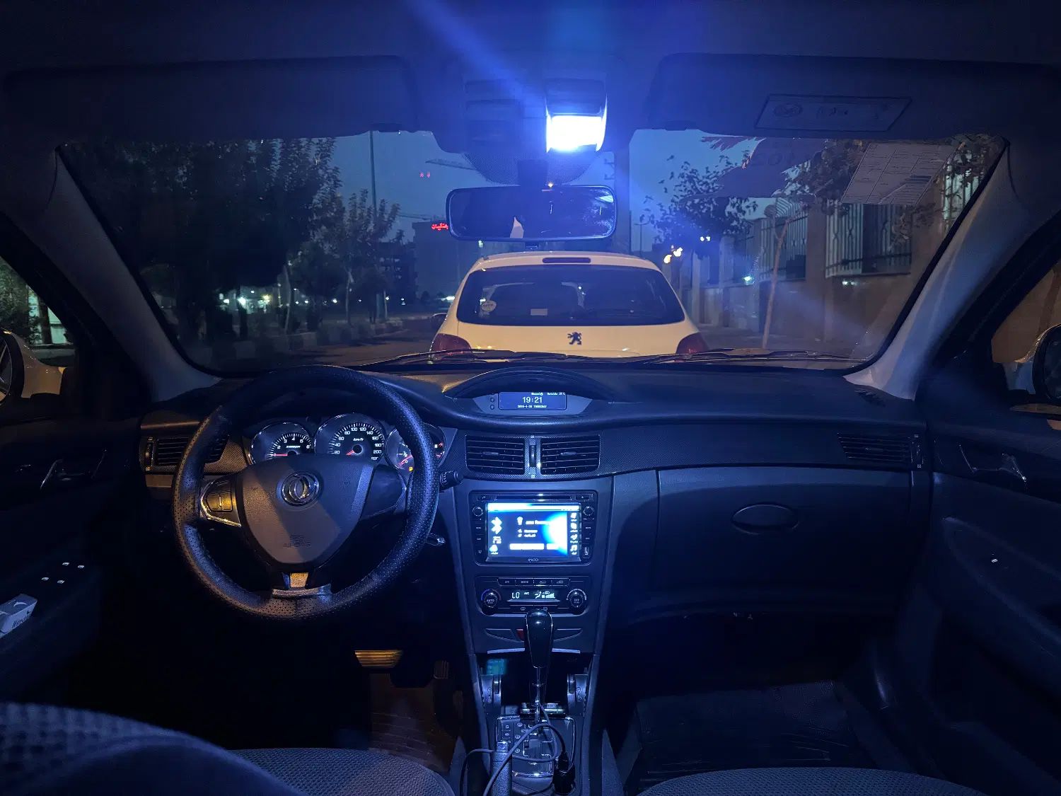 دانگ فنگ H30 کراس اتوماتیک - 1397