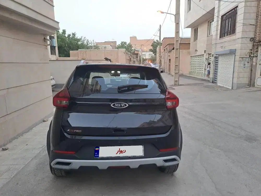ام وی ام X22 پرو دنده‌ای - 1403